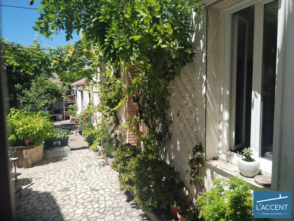 MAISON DE VILLE À DEUX PAS DE L'AVENUE JEAN-JAURÈS