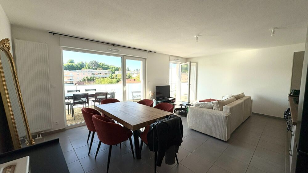 Appartement T3 avec grande terrasse, garage et parking - Besançon