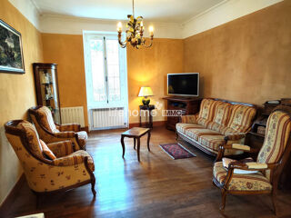  Maison � vendre 9 pi�ces 295 m�