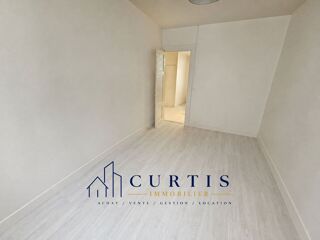  Appartement à louer 3 pièces 50 m²