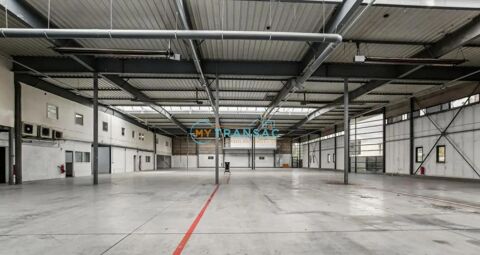   A Louer Entrepôt indépendant de 2 899m² sur un foncier de 4 037m² à Créteil 