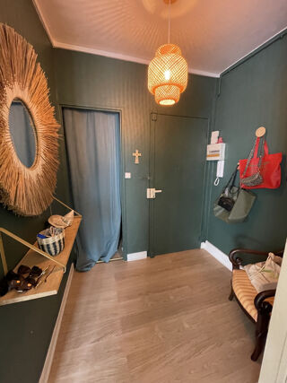  Appartement à louer 3 pièces 73 m²