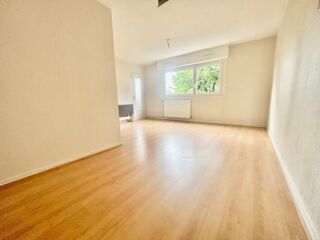  Appartement à louer 1 pièce 33 m²