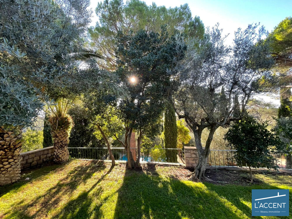 � vendre  Villa N�mes (30000)