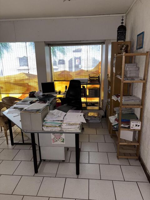   Vente Local commercial � Miribel 130 000 � 