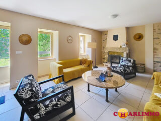 Maison 6 pièces 195 m² · à Saint-Junien · 195 m² · 280 800 €