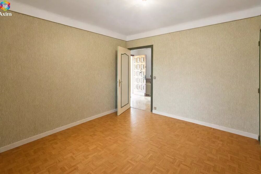 � vendre  Maison Agay (83530)