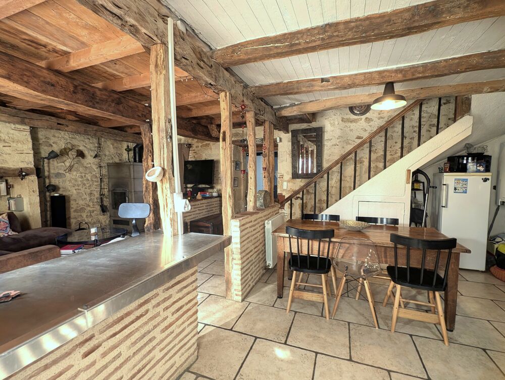 Vente Maison Maison de caractère en pierre - jardin et garage Saint-vite