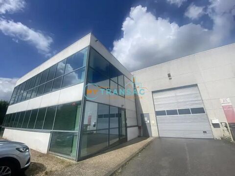 A louer local d'activit&eacute; de 1331m&sup2; dont 196m&sup2; de bureaux &agrave; Chilly-Mazarin 18 91380 Chilly-mazarin
