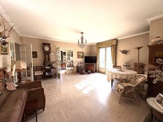  Maison à vendre 8 pièces 241 m²