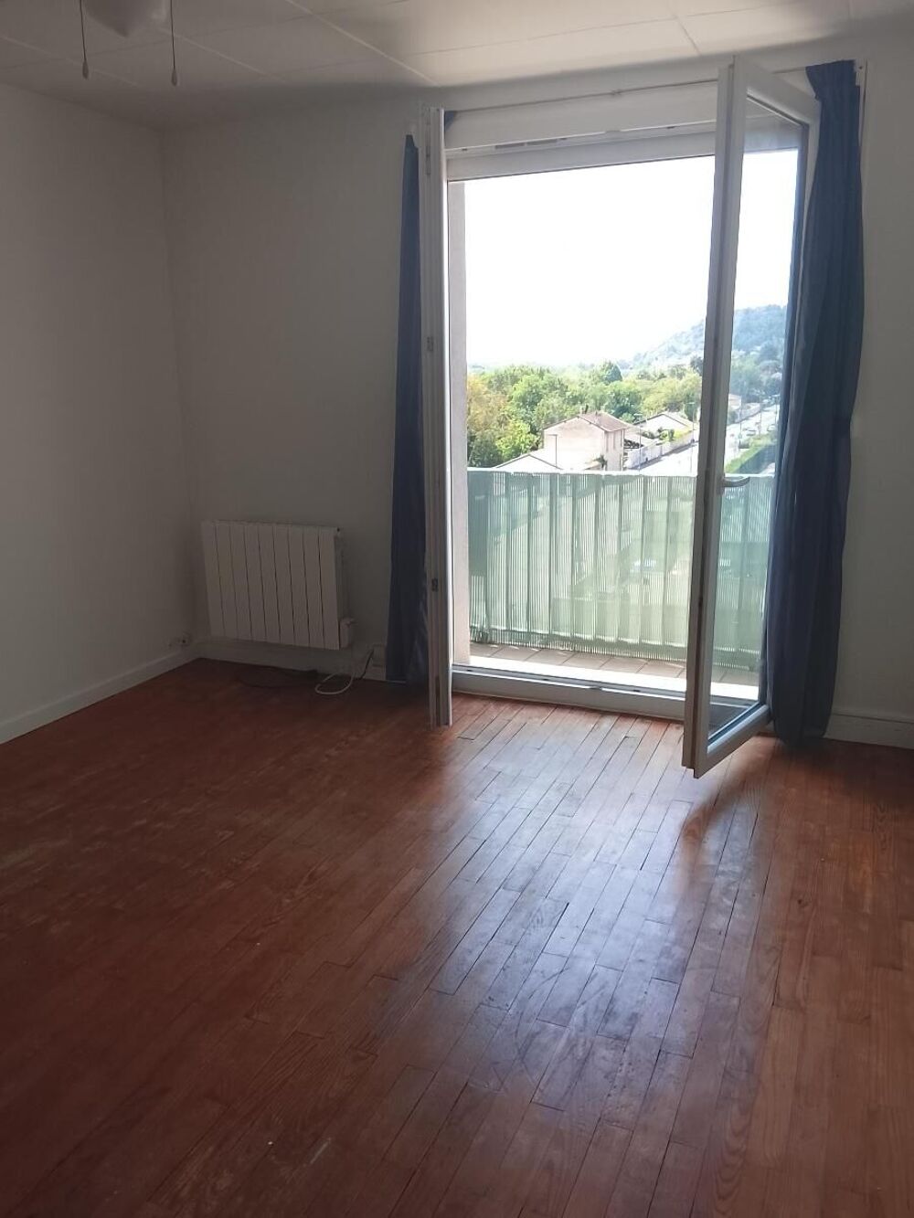 Location Appartement 53 m² à Miribel 660 ¤ CC /mois