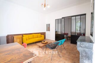  Appartement à louer 3 pièces 82 m²