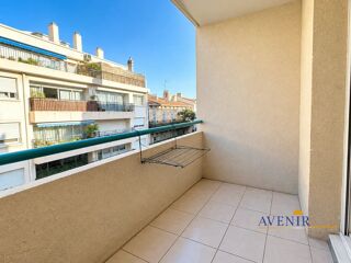 Location Appartement À LOUER ? Studio avec balcon ? Marseille 13005 Marseille 5