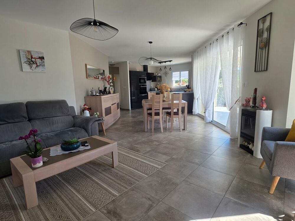 Vente Maison VILLA DE PLAIN PIED EN PARFAIT ÉTAT Saint-florent-sur-auzonnet