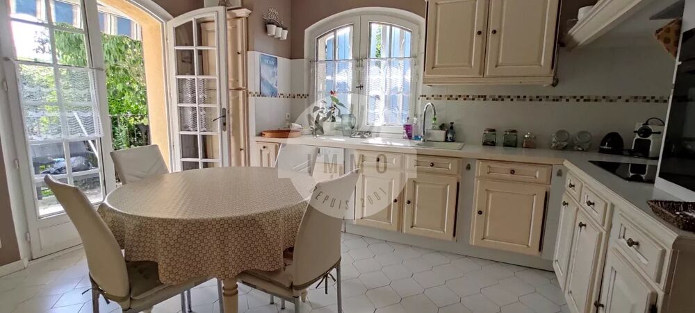 � vendre  Maison Saint-Zacharie (83640)