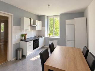  Immeuble à vendre 15 + pièces 319 m²