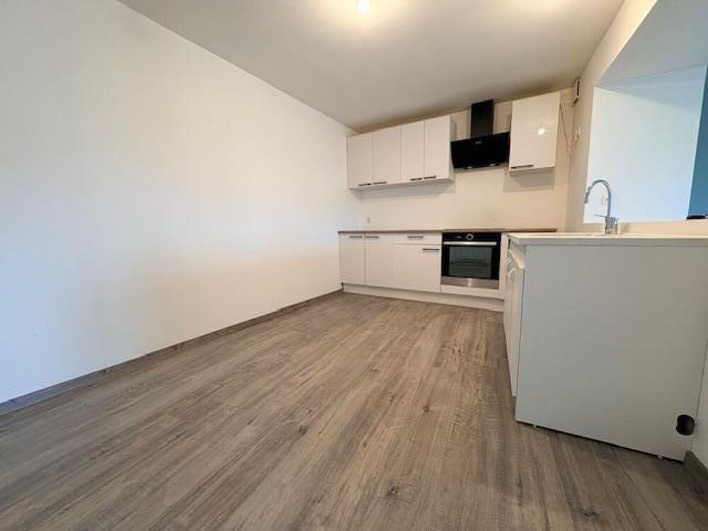 Location Appartement 69 m² à Meximieux 832 ¤ CC /mois