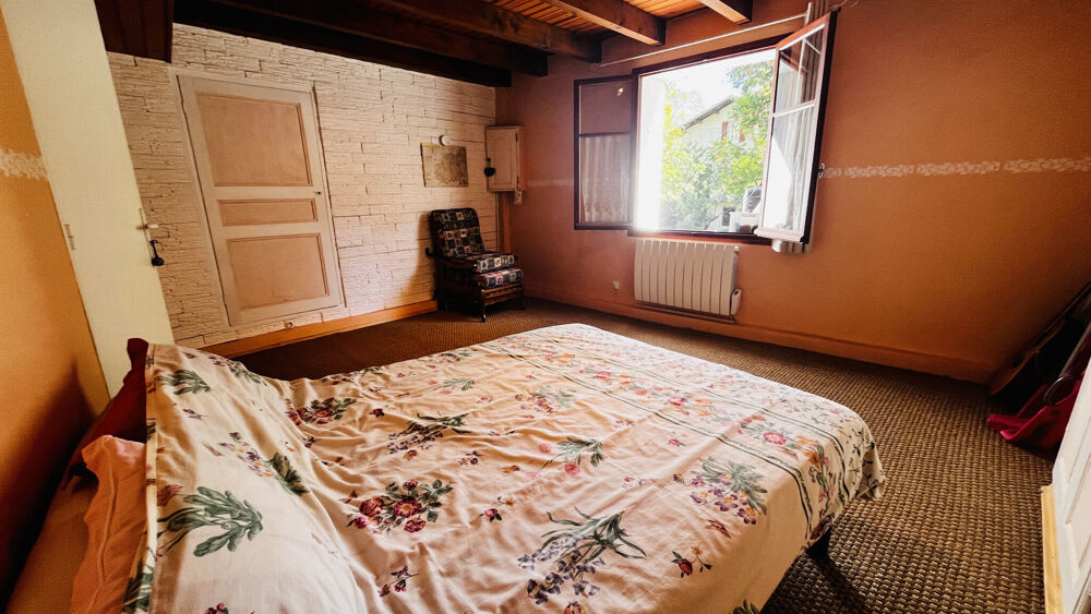 Vente Appartement Grand appartement dans maison de village Beauvezer
