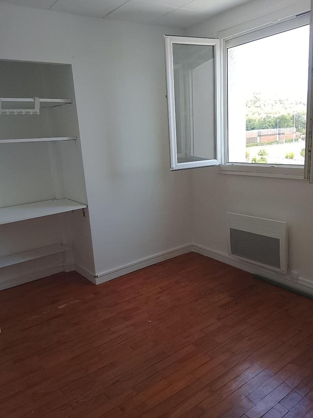 Location Appartement 53 m² à Miribel 660 ¤ CC /mois