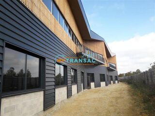   A VENDRE LOCAUX D'ACTIVITÉS NEUFS AVEC PLUSIEURS SURFACES DISPONIBLES Parc de l'Ecopôle Moissy-Cramayel Moissy-cramayel