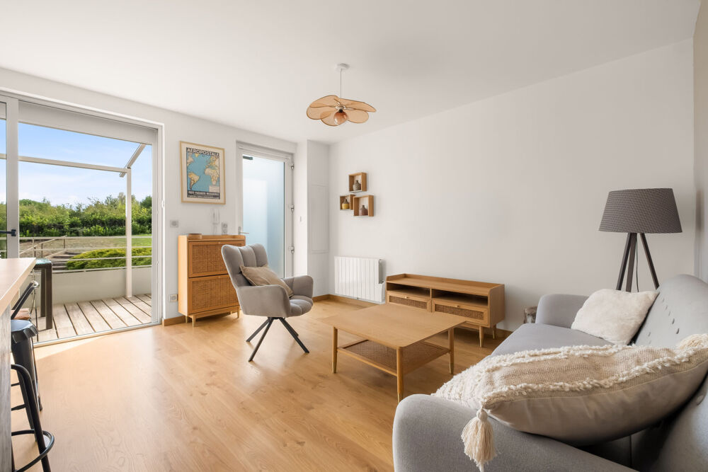 Vente Maison Triplex Chaponnay avec garage de 50m2 Chaponnay