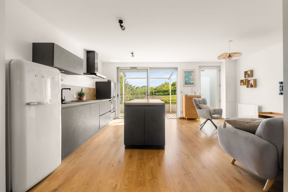 Vente Maison Triplex Chaponnay avec garage de 50m2 Chaponnay