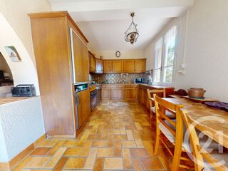  Maison  vendre 6 pices 267 m