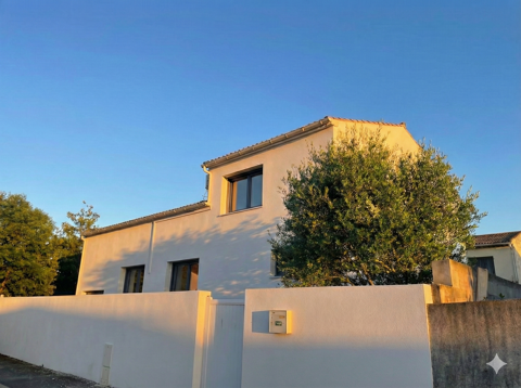  Maison � louer 7 pi�ces 213 m�