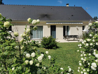 Vente Maison MAISON PLAIN PIED QUATRE CHAMBRES ET GRAND GARAGE Loreux