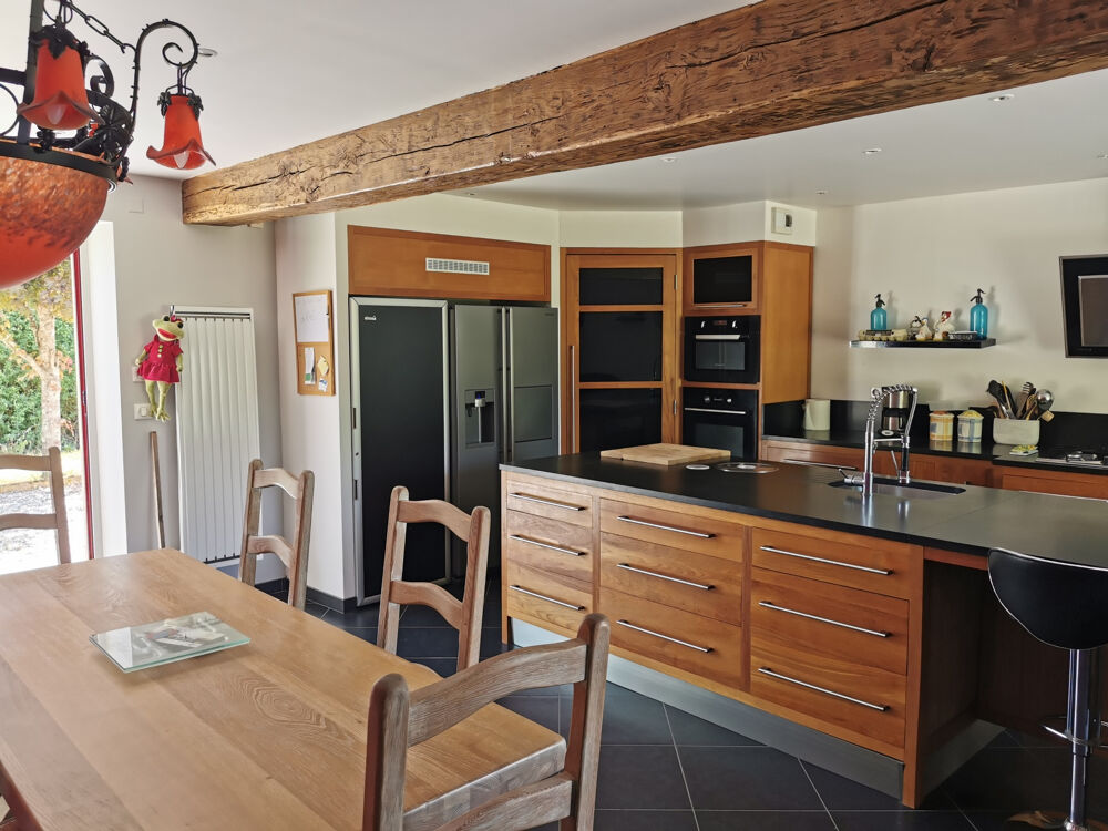PROPRIETÉ DE 79HA AVEC DEUX ÉTANGS