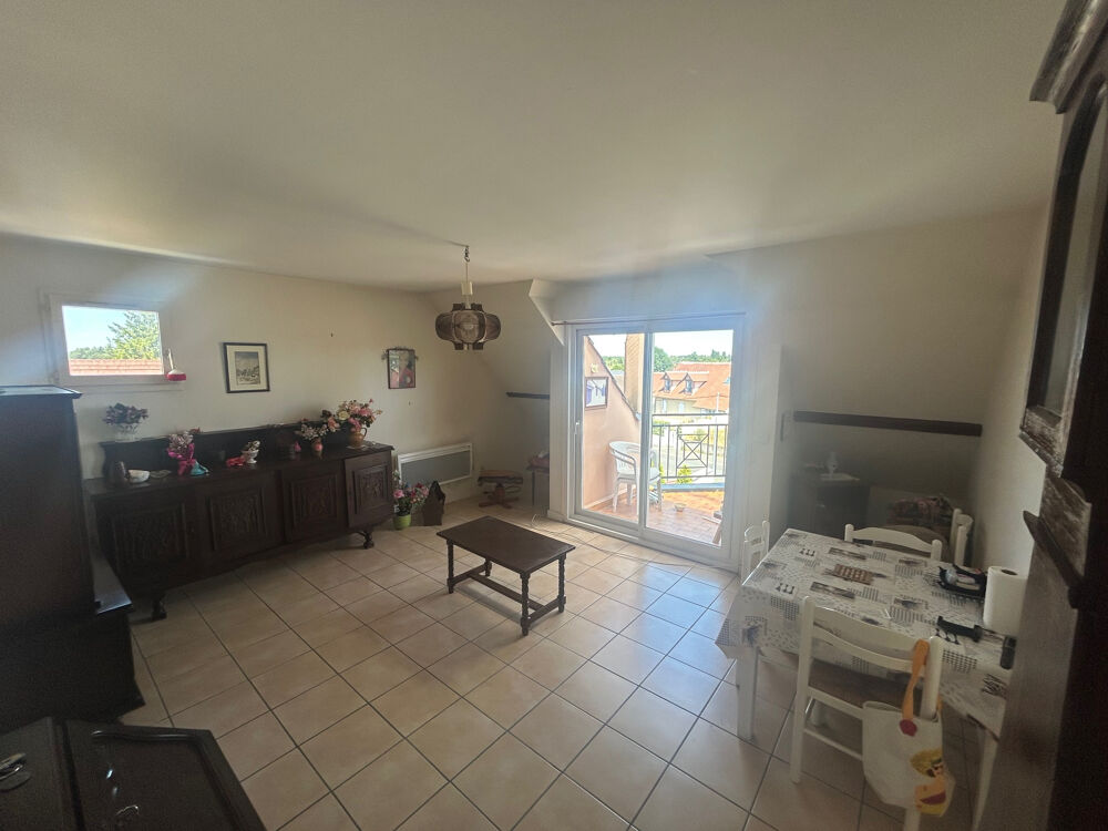 APPARTEMENT DEUX CHAMBRES PROCHE COMMODITÉS