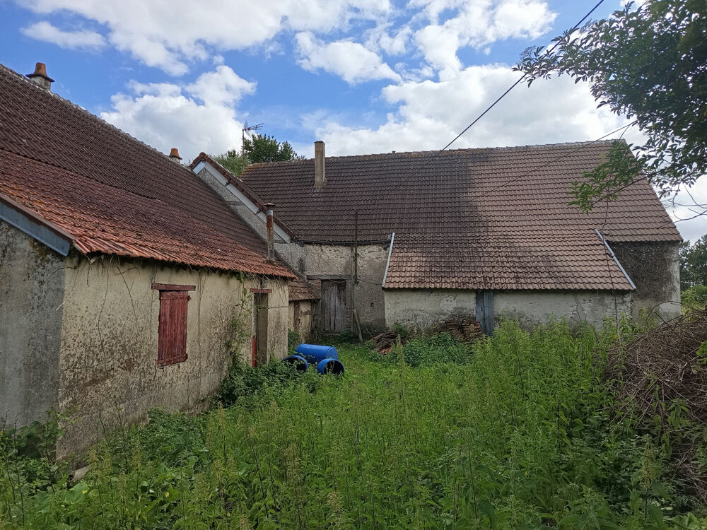 FERMETTE SUR 6320M2 DE TERRAIN
