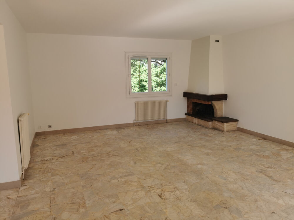 MAISON AVEC PARC ARBORÉ