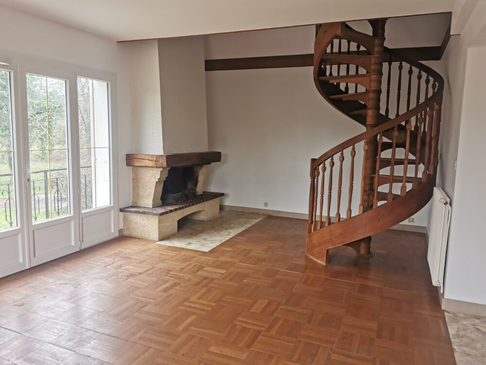 MAISON AVEC PARC ARBORÉ