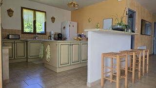  Propriété/château à vendre 11 pièces 234 m²