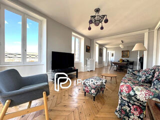  Appartement à vendre 9 pièces 220 m²