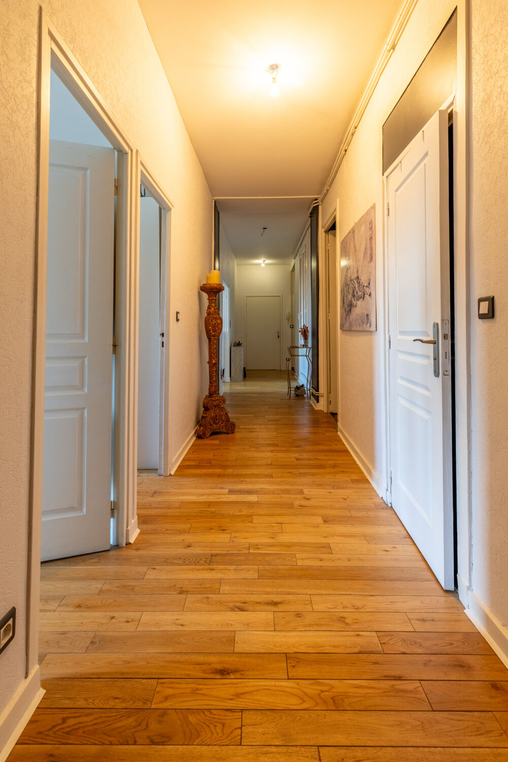 Chamalières, Appart F5, 120 m2, 6 balcons, 3 chbres, parking, cave, grenier, 299 900 euros FAI