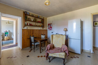 Vente Maison Naves 03330, proche Bellenaves gare SNCF, Gannat autoroute, Maison 2 chres, terrain 791 m2, garage 119500 euro Naves