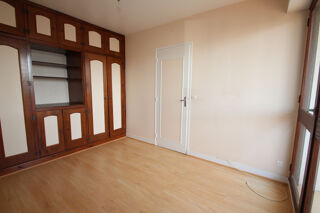  Appartement à louer 2 pièces 53 m²