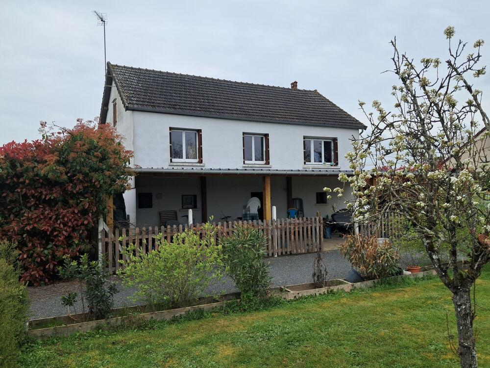 A DEVAY, maison sur sous-sol, 4 chambres