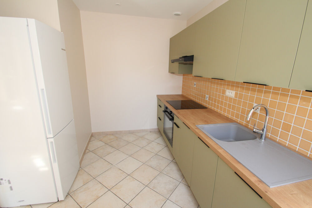 Location Appartement DECIZE, bel appartement F4 Decize