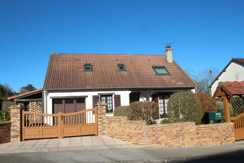   SUR l'AXE DECIZE-NEVERS, beau pavillon en excellent �tat g�n�ral Maison - 5 pi�ce(s) - 118 m�