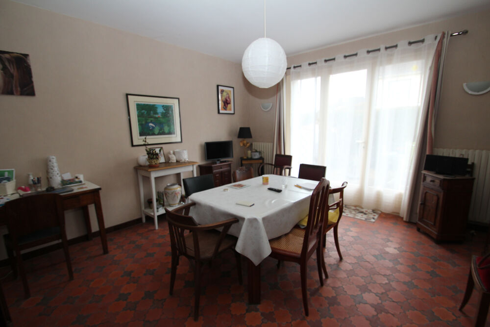 CHAMPVERT, pavillon sur sous-sol