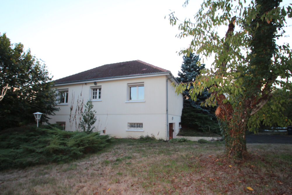 Vente Maison CHAMPVERT, pavillon sur sous-sol avec terrain de plus de 3000 m2 Champvert