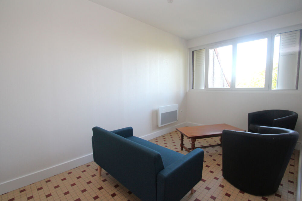 APPARTEMENT F2 36m2 DECIZE