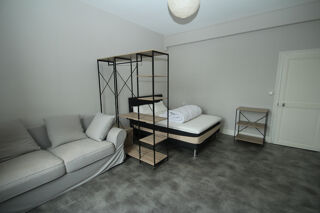  Appartement à louer 1 pièce 38 m²