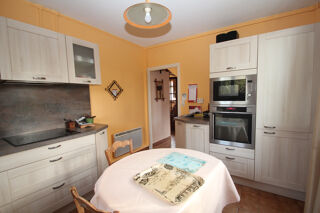  Maison  vendre 4 pices 279 m