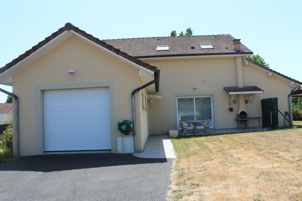 Vente Maison SOUGY SUR LOIRE, belle maison de construction traditionnelle sur l'axe Decize - Nevers Sougy sur loire