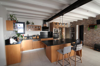  Maison � vendre 7 pi�ces 222 m�