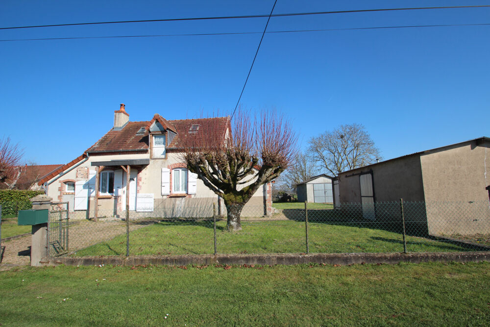 A CHARRIN, maison de campagne